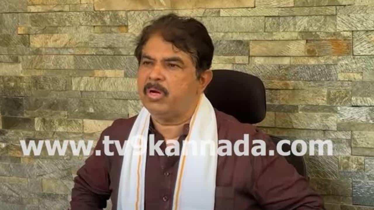 ಸುಹಾಸ್ ಶೆಟ್ಟಿಯ ಚಲನವಲನಗಳ ಬಗ್ಗೆ ಹಂತಕರಿಗೆ ಮಾಹಿತಿ ನೀಡಿದ್ದು ಯಾರು? ಆರ್ ಅಶೋಕ, ವಿಪಕ್ಷ ನಾಯಕ ಸುಹಾಸ್ ಶೆಟ್ಟಿಯ ಚಲನವಲನಗಳ ಬಗ್ಗೆ ಹಂತಕರಿಗೆ ಮಾಹಿತಿ ನೀಡಿದ್ದು ಯಾರು? ಆರ್ ಅಶೋಕ, ವಿಪಕ್ಷ ನಾಯಕ