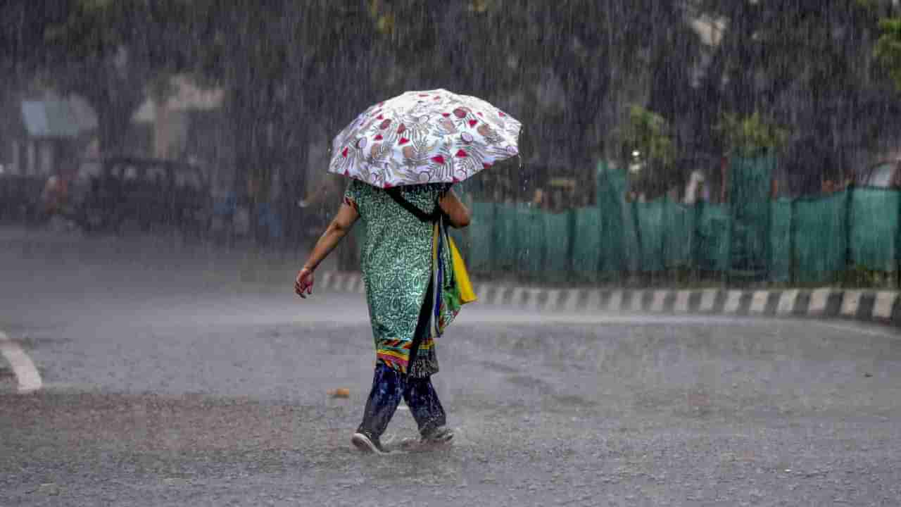 Karnataka Rains:ಕರ್ನಾಟಕದಾದ್ಯಂತ ಮೇ 6ರಿಂದ ಭಾರಿ ಮಳೆ , ಬೆಂಗಳೂರು ಸೇರಿ 12 ಜಿಲ್ಲೆಗಳಿಗೆ ಆರೆಂಜ್ ಅಲರ್ಟ್​