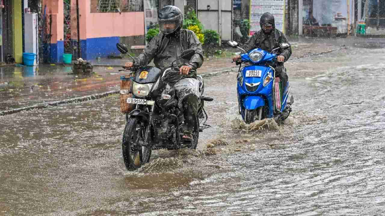 Karnataka Rains: ಕರ್ನಾಟಕದ ಕರಾವಳಿ ಸೇರಿ 6 ಜಿಲ್ಲೆಗಳಿಗೆ ಮಳೆಯ ರೆಡ್ ಅಲರ್ಟ್​, ಮುಂಗಾರು ಅಬ್ಬರ ಶುರುವಾಯ್ತಾ?