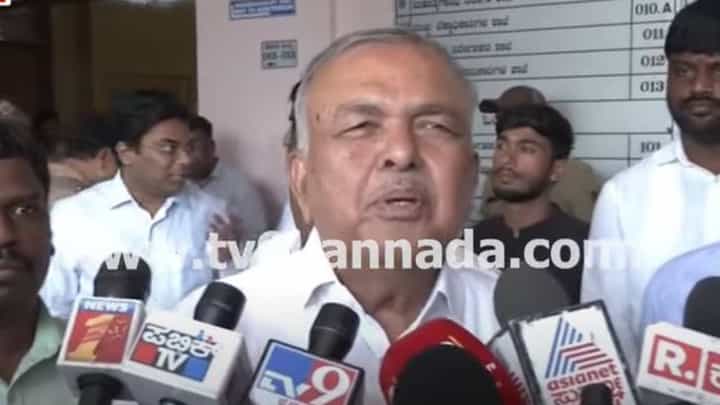 ಕೊತ್ತೂರು ಮಂಜುನಾಥ್ ಸೇನೆಯ ಬಗ್ಗೆ ಮಾತಾಡಿಲಾರರು, ಅವರೊಬ್ಬ ದೇಶಪ್ರೇಮಿ: ರಾಮಲಿಂಗಾರೆಡ್ಡಿ ಕೊತ್ತೂರು ಮಂಜುನಾಥ್ ಸೇನೆಯ ಬಗ್ಗೆ ಮಾತಾಡಿಲಾರರು, ಅವರೊಬ್ಬ ದೇಶಪ್ರೇಮಿ: ರಾಮಲಿಂಗಾರೆಡ್ಡಿ