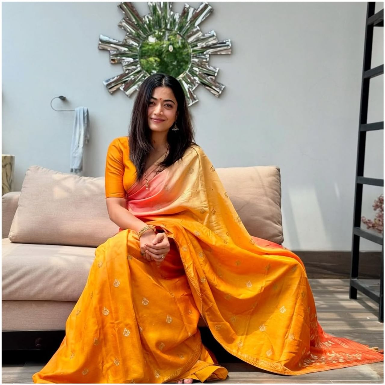 ರಶ್ಮಿಕಾ ಮಂದಣ್ಣ ಅವರಿಗೆ ಫೋಟೋಶೂಟ್ ಮಾಡಿಸೋದು ಎಂದರೆ ಎಲ್ಲಿಲ್ಲದ ಪ್ರೀತಿ. ಸಮಯ ಸಿಕ್ಕಾಗಲೆಲ್ಲ ಅವರು ಹೊಸ ಹೊಸ ಫೋಟೋಶೂಟ್ ಮಾಡಿಸುತ್ತಾರೆ. ಈಗ ಅವರ ಹೊಸ ಫೋಟೋಶೂಟ್ ಸಾಕಷ್ಟು ಗಮನ ಸೆಳೆದಿದೆ. ಇದಕ್ಕೆ ಕಾರಣ ಆಗಿದ್ದು, ವಿಜಯ್ ದೇವರಕೊಂಡ.