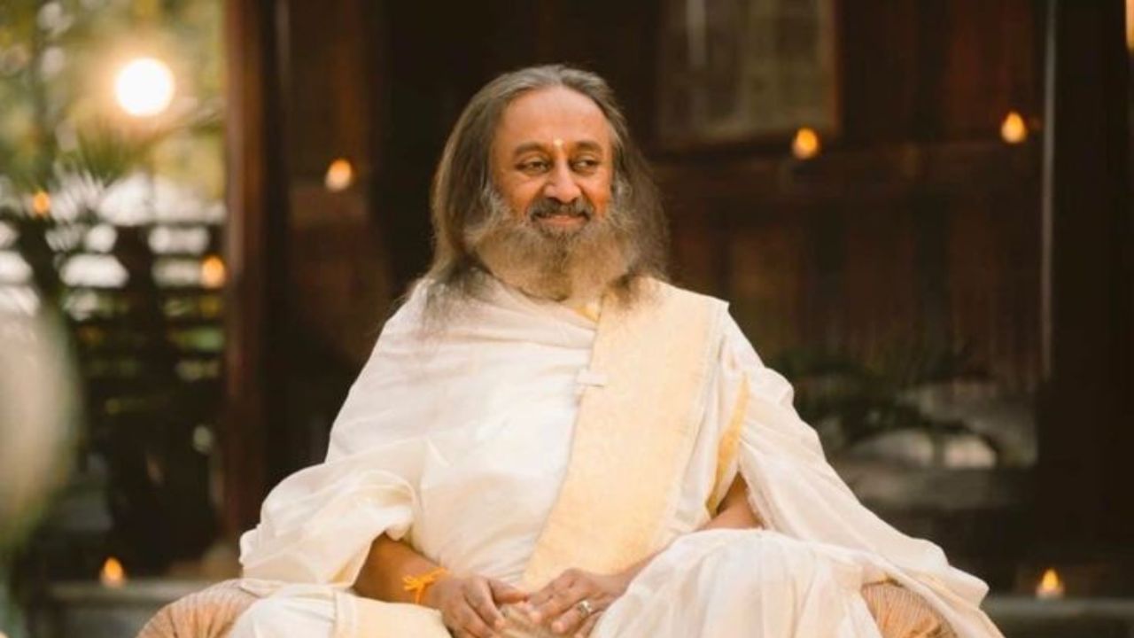 70 ಗಂಟೆ ಕೆಲಸ ಮಾಡುವುದಕ್ಕಿಂತ, ಎಷ್ಟು ಮಾನಸಿಕವಾಗಿ ಸಿದ್ಧರಾಗಿದ್ದೀರಾ ಎನ್ನುವುದು ಮುಖ್ಯ: ರವಿಶಂಕರ್ ಗುರೂಜಿ