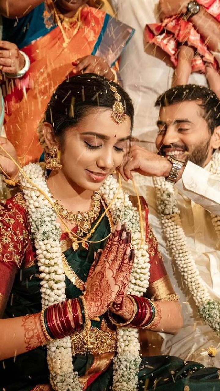 ವಯಸ್ಸು ಅಷ್ಟು ಮುಖ್ಯನಾ ಅಂತ ನೋಡಿದಾಗ, ಮದುವೆಗೆ ಪರಿಪೂರ್ಣ ವಯಸ್ಸು ಅನ್ನೋದು ಇಲ್ಲ ಎನ್ನುತ್ತಾರೆ  ತಜ್ಞರು.