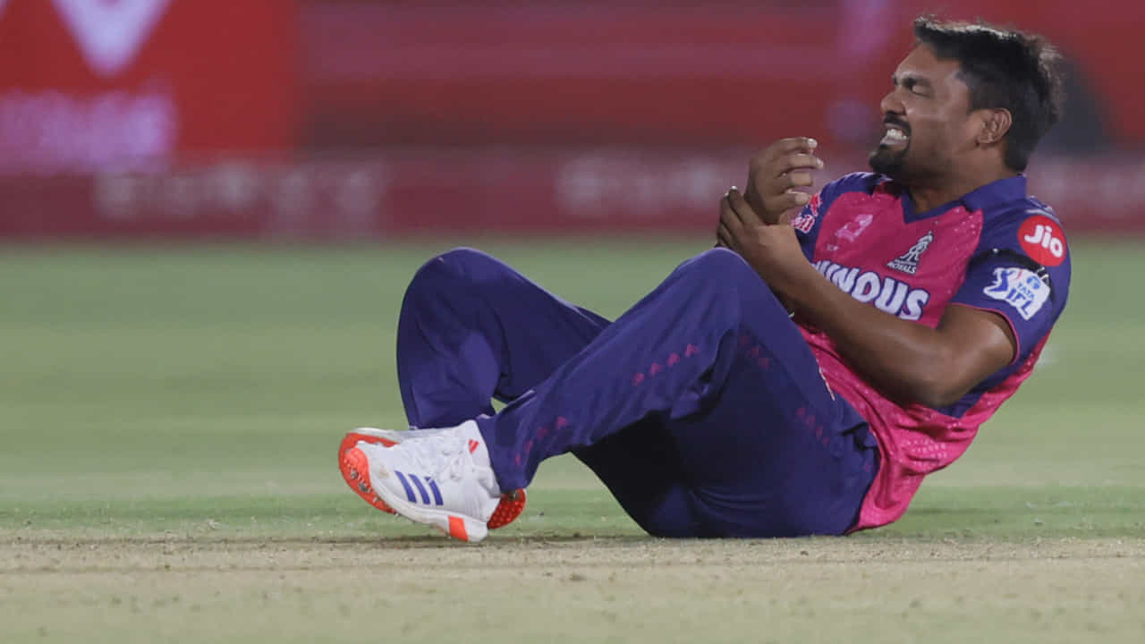 IPL 2025: ಐಪಿಎಲ್ನಿಂದ ಹೊರಬಿದ್ದ ರಾಜಸ್ಥಾನ್ ವೇಗಿ ಸಂದೀಪ್ ಶರ್ಮಾ IPL 2025: ಐಪಿಎಲ್ನಿಂದ ಹೊರಬಿದ್ದ ರಾಜಸ್ಥಾನ್ ವೇಗಿ ಸಂದೀಪ್ ಶರ್ಮಾ