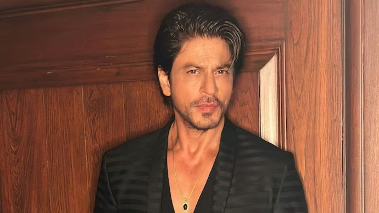 ಶಾರುಖ್ ಖಾನ್ ನೌಕರಳಿಗೆ 8 ವರ್ಷಗಳ ಬಳಿಕ ಸಿಕ್ಕಿತು ನ್ಯಾಯ, 62 ಲಕ್ಷ ಪರಿಹಾರಕ್ಕೆ ಆದೇಶ