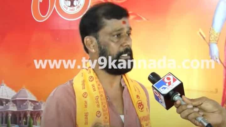 ಜೀವ ಬೆದರಿಕೆ ಬಗ್ಗೆ ಪೊಲೀಸರಿಗೆ ಹೇಳಿದರೂ ಕ್ರಮ ಜರುಗಿಸುತ್ತಿಲ್ಲ, ತಾರತಮ್ಯ ಧೋರಣೆ ಅರ್ಥವಾಗುತ್ತಿಲ್ಲ: ಶರಣ್ ಪಂಪ್ವೆಲ್, ವಿಹೆಚ್ಪಿ ಜೀವ ಬೆದರಿಕೆ ಬಗ್ಗೆ ಪೊಲೀಸರಿಗೆ ಹೇಳಿದರೂ ಕ್ರಮ ಜರುಗಿಸುತ್ತಿಲ್ಲ, ತಾರತಮ್ಯ ಧೋರಣೆ ಅರ್ಥವಾಗುತ್ತಿಲ್ಲ: ಶರಣ್ ಪಂಪ್ವೆಲ್, ವಿಹೆಚ್ಪಿ