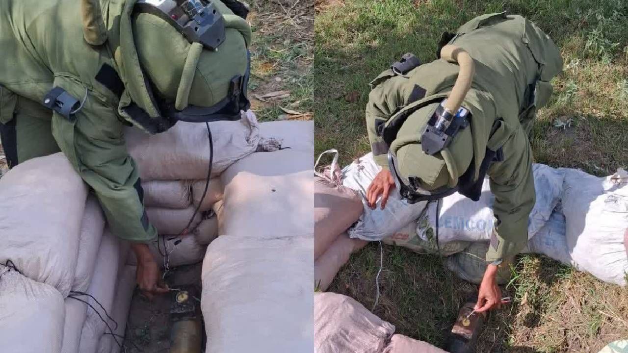 ಪೂಂಚ್: ಪಾಕ್ ಹಾರಿಸಿದ್ದ ಸಜೀವ ಶೆಲ್ ನಿಷ್ಕ್ರಿಯಗೊಳಿಸಿದ ಭಾರತೀಯ ಸೇನೆ ಪೂಂಚ್: ಪಾಕ್ ಹಾರಿಸಿದ್ದ ಸಜೀವ ಶೆಲ್ ನಿಷ್ಕ್ರಿಯಗೊಳಿಸಿದ ಭಾರತೀಯ ಸೇನೆ