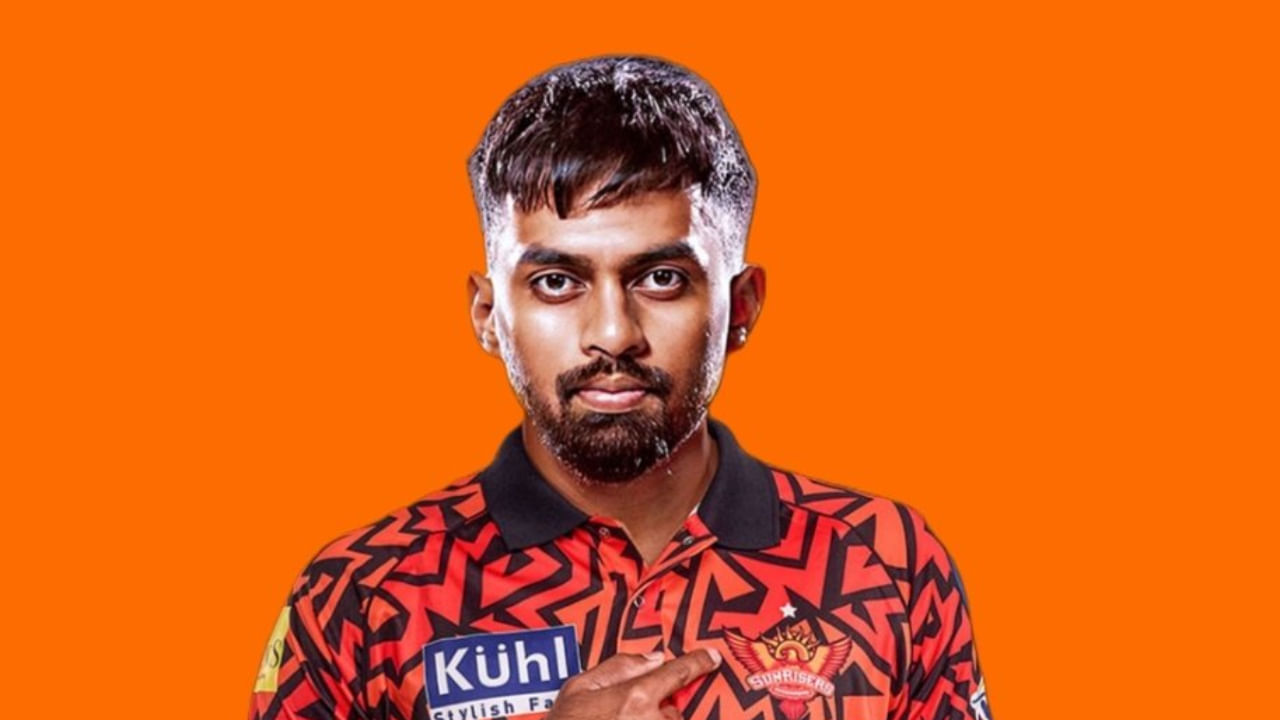ಅಥರ್ವ ಟೈಡೆ ಬಗ್ಗೆ ಹೇಳುವುದಾದರೆ, ಈ ಆಟಗಾರ ಆಡಿರುವ 52 ಟಿ20 ಪಂದ್ಯಗಳಲ್ಲಿ 30 ಕ್ಕಿಂತ ಹೆಚ್ಚು ಸರಾಸರಿಯಲ್ಲಿ 1479 ರನ್ ಗಳಿಸಿದ್ದಾರೆ. ಅವರ ಬ್ಯಾಟ್ನಿಂದ 6 ಅರ್ಧಶತಕಗಳು ಕೂಡ ಬಂದಿವೆ. ಈ ಹಿಂದೆ ಐಪಿಎಲ್ನಲ್ಲಿ ಪಂಜಾಬ್ ಪರ 9 ಪಂದ್ಯಗಳಲ್ಲಿ 247 ರನ್ ಗಳಿಸಿದ್ದು, ಅವರ ಬ್ಯಾಟ್ನಿಂದ 2 ಅರ್ಧಶತಕಗಳು ಬಂದಿವೆ. ಅಥರ್ವ ಅವರಿಗೆ ಐಪಿಎಲ್ ಅನುಭವವೂ ಇದೆ, ಅದಕ್ಕಾಗಿಯೇ ಹೈದರಾಬಾದ್ ಅವರಿಗೆ ಅವಕಾಶ ನೀಡಿದೆ.
