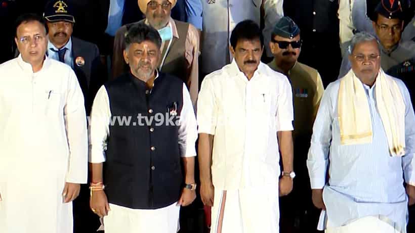 ಆರ್ಮಿ ಕ್ಯಾಂಟೀನ್ಗಳಿಗೆ ಅಬಕಾರಿ ಸುಂಕ ವಿಧಿಸಲ್ಲ: ಸಿಎಂ ಸಿದ್ದರಾಮಯ್ಯ ಸ್ಪಷ್ಟನೆ
