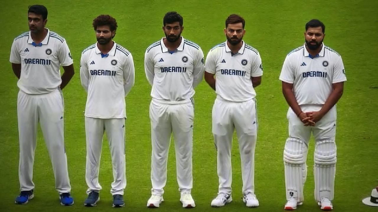 ಅಂದರೆ ಆಸ್ಟ್ರೇಲಿಯಾ ವಿರುದ್ಧದ ಬಾರ್ಡರ್-ಗವಾಸ್ಕರ್ ಟೆಸ್ಟ್ ಸರಣಿಯೊಂದಿಗೆ ರವಿಚಂದ್ರನ್ ಅಶ್ವಿನ್, ರೋಹಿತ್ ಶರ್ಮಾ ಹಾಗೂ ವಿರಾಟ್ ಕೊಹ್ಲಿಯ ಟೆಸ್ಟ್ ಕೆರಿಯರ್ ಕೊನೆಗೊಂಡಿದೆ. ಇದರ ಬೆನ್ನಲ್ಲೇ ಟೆಸ್ಟ್ ಕ್ರಿಕೆಟ್ಗೆ ವಿದಾಯ ಹೇಳಲಿರುವ ನಾಲ್ಕನೇ ಆಟಗಾರ ಯಾರೆಂಬ ಚರ್ಚೆಗಳು ಕೂಡ ಶುರುವಾಗಿದೆ.