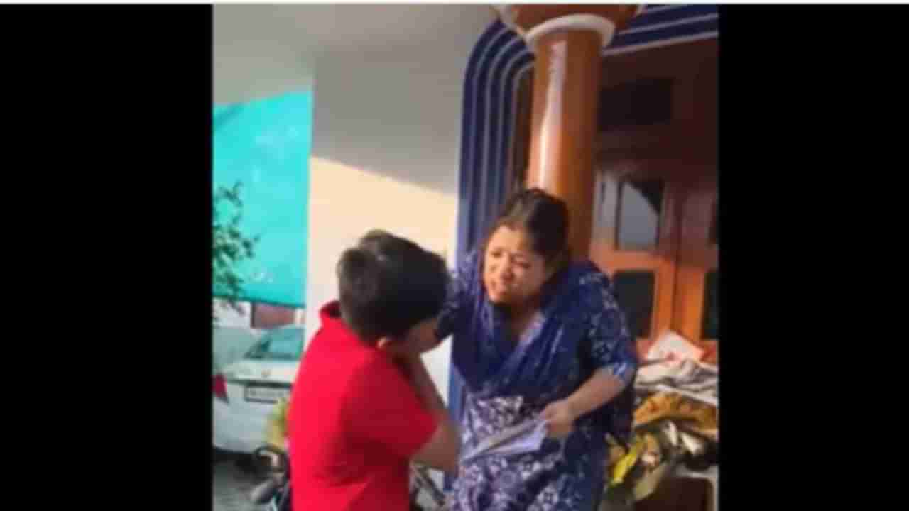 ಪ್ರಬಂಧದಲ್ಲಿ ತನ್ನ ತಾಯಿಯ ವಿಶ್ವ ರೂಪದ ಬಗ್ಗೆ ಉಲ್ಲೇಖಿಸಿದ ಮುದ್ದಿನ ಮಗ, ವಿಡಿಯೋ ವೈರಲ್