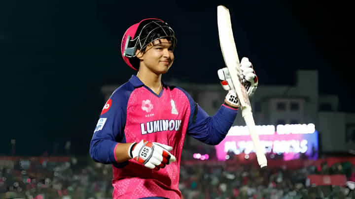 IPL 2025: ವೈಭವೋಪೇತ ದಾಖಲೆ ಬರೆದ ವೈಭವ್ IPL 2025: ವೈಭವೋಪೇತ ದಾಖಲೆ ಬರೆದ ವೈಭವ್