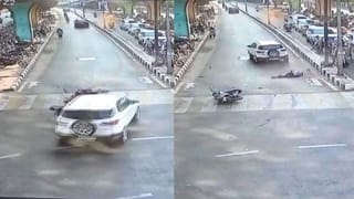 Video: ಮನೆಯಲ್ಲಿ ಕರೆಂಟ್ ಇಲ್ಲ, ಸೆಕೆ ತಡೆಯಲಾಗದೆ ಎಟಿಎಂ ಎಸಿಗೆ ಬಂದು ಕುಳಿತ ಕುಟುಂಬ