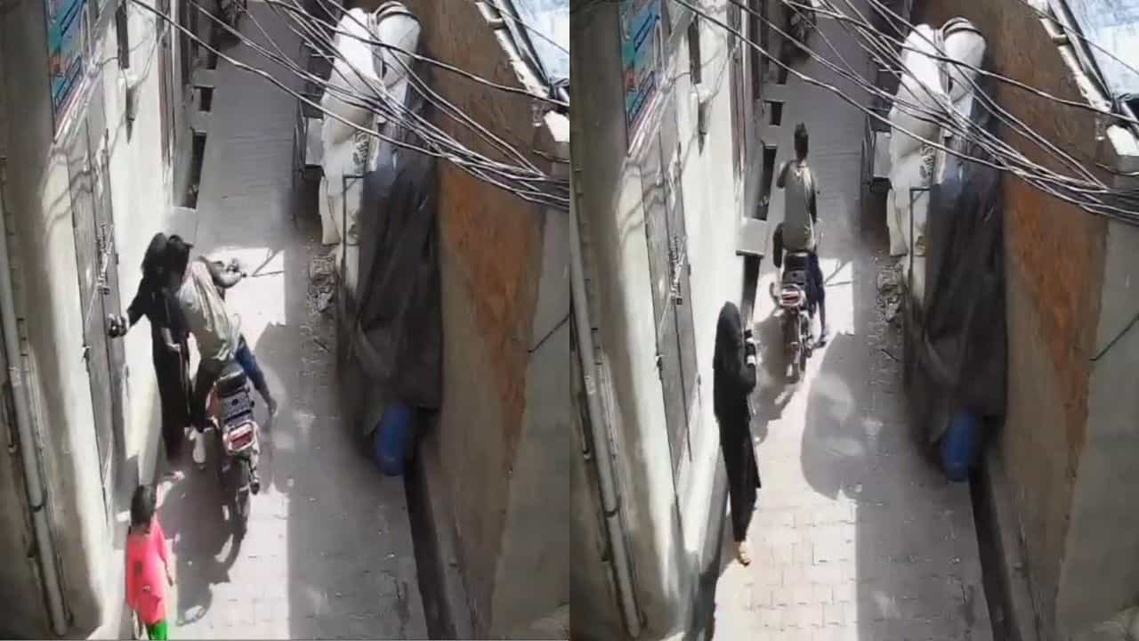 Video: ರಸ್ತೆಯಲ್ಲಿ ಹೋಗುತ್ತಿದ್ದ ಬುರ್ಖಾದಾರಿ ಮಹಿಳೆಗೆ ಕಿಸ್​​ ಮಾಡಿ ಹೋದ ಯುವಕ