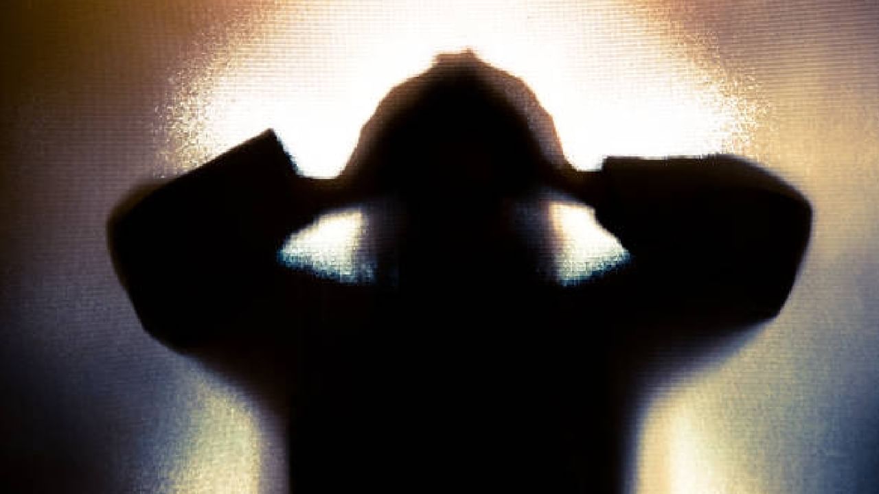 ನನಗೆ ಸಿಗದಿದ್ದರೆ ಯಾರಿಗೂ ಸಿಗಬಾರದು; ಯುವತಿಯ ಮದುವೆ ಹಿಂದಿನ ದಿನವೇ ಮುಖಕ್ಕೆ ಆ್ಯಸಿಡ್ ಹಾಕಿದ ಭಗ್ನಪ್ರೇಮಿ