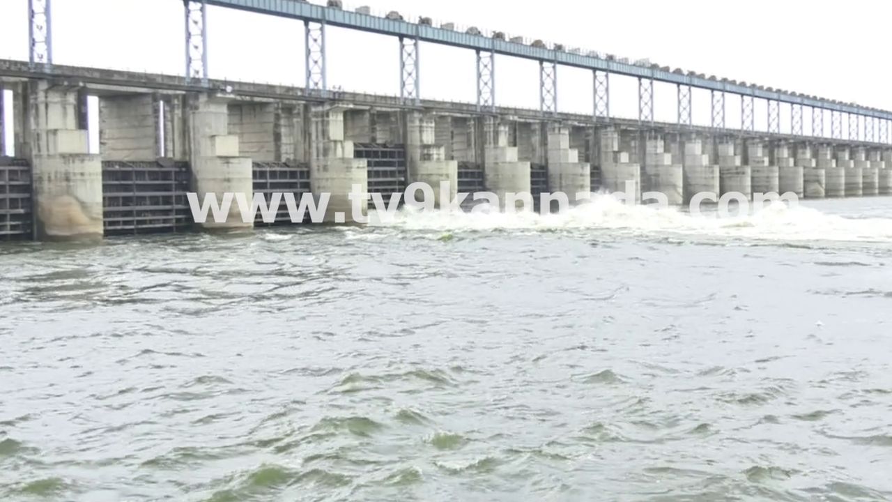 ಕೃಷ್ಣಾ, ಬೀಮಾ ನದಿಗೆ ಹೆಚ್ಚಿದ ಒಳಹರಿವು: ಯಾದಗಿರಿ ಜಿಲ್ಲೆಯಲ್ಲಿ ಪ್ರವಾಹದ ಆತಂಕ ಕೃಷ್ಣಾ, ಬೀಮಾ ನದಿಗೆ ಹೆಚ್ಚಿದ ಒಳಹರಿವು: ಯಾದಗಿರಿ ಜಿಲ್ಲೆಯಲ್ಲಿ ಪ್ರವಾಹದ ಆತಂಕ