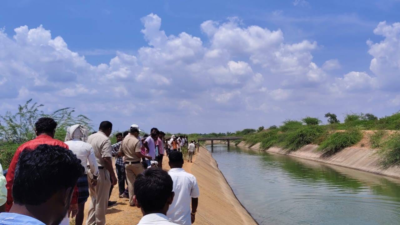 ಯಾದಗಿರಿ: ಕಾಲುವೆಯಲ್ಲಿ ಈಜಲು ಹೋದ ಇಬ್ಬರು ಯುವಕರು ನೀರುಪಾಲು ಯಾದಗಿರಿ: ಕಾಲುವೆಯಲ್ಲಿ ಈಜಲು ಹೋದ ಇಬ್ಬರು ಯುವಕರು ನೀರುಪಾಲು