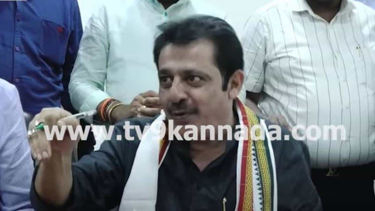 ಯತ್ನಾಳ್ ಸವಾಲನ್ನು ಶಿವಾನಂದ ಸ್ವೀಕರಿಸಿದ್ದಾರೆ, ಈಗ ವಿಜಯಪುರ ಶಾಸಕನ ಸರದಿ: ಜಮೀರ್ ಅಹ್ಮದ್, ಸಚಿವ ಯತ್ನಾಳ್ ಸವಾಲನ್ನು ಶಿವಾನಂದ ಸ್ವೀಕರಿಸಿದ್ದಾರೆ, ಈಗ ವಿಜಯಪುರ ಶಾಸಕನ ಸರದಿ: ಜಮೀರ್ ಅಹ್ಮದ್, ಸಚಿವ