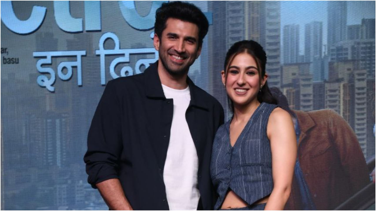 ಬೆಂಗಳೂರಲ್ಲಿ ‘ಮೆಟ್ರೋ ಇನ್ ದಿನೋ’ ಸಿನಿಮಾ ಪ್ರಚಾರ ಮಾಡಿದ ಸಾರಾ, ಆದಿತ್ಯ ರಾಯ್ ಕಪೂರ್ ಬೆಂಗಳೂರಲ್ಲಿ ‘ಮೆಟ್ರೋ ಇನ್ ದಿನೋ’ ಸಿನಿಮಾ ಪ್ರಚಾರ ಮಾಡಿದ ಸಾರಾ, ಆದಿತ್ಯ ರಾಯ್ ಕಪೂರ್