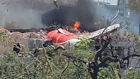 Plane Crash: ಅಹ್ಮಬಾದ್ನಲ್ಲಿ ಏರ್ ಇಂಡಿಯಾ ವಿಮಾನ ಪತನ Plane Crash: ಅಹ್ಮಬಾದ್ನಲ್ಲಿ ಏರ್ ಇಂಡಿಯಾ ವಿಮಾನ ಪತನ