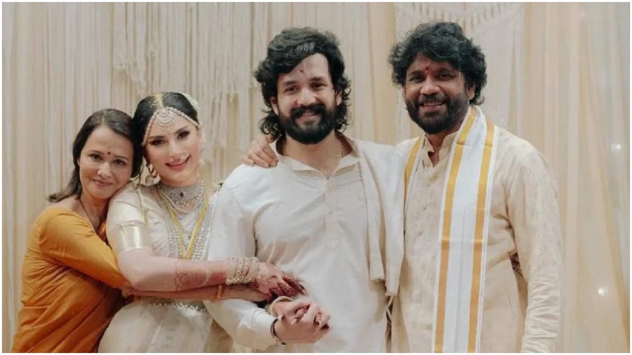 ಅಖಿಲ್ ಅಕ್ಕಿನೇನಿಗೆ ಇದು ಎರಡನೇ ಮದುವೆ? ಇಲ್ಲಿದೆ ಅಸಲಿ ವಿಚಾರ ಅಖಿಲ್ ಅಕ್ಕಿನೇನಿಗೆ ಇದು ಎರಡನೇ ಮದುವೆ? ಇಲ್ಲಿದೆ ಅಸಲಿ ವಿಚಾರ