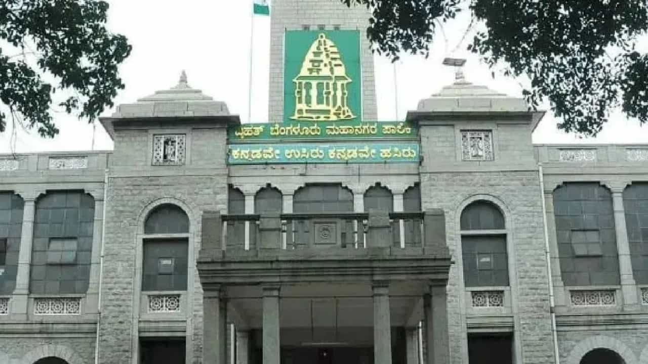 ಆಸ್ತಿ ಮಾಲೀಕರಿಗೆ ಬಿಬಿಎಂಪಿ ಶುಭ ಸುದ್ದಿ: ಬಿ ಖಾತಾ ಬದಲಿಗೆ ಎ ಖಾತಾ ನೀಡುವ ಸುಳಿವು! ಆಸ್ತಿ ಮಾಲೀಕರಿಗೆ ಬಿಬಿಎಂಪಿ ಶುಭ ಸುದ್ದಿ: ಬಿ ಖಾತಾ ಬದಲಿಗೆ ಎ ಖಾತಾ ನೀಡುವ ಸುಳಿವು!