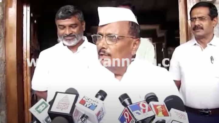 ಸಚಿವ ಜಮೀರ್ ಆಡಿದ ಮಾತುಗಳಿಗೆ ಪ್ರತಿಕ್ರಿಯೆ ನೀಡಲೊಲ್ಲದ ಶಾಸಕ ಬಿಅರ್ ಪಾಟೀಲ್ ಸಚಿವ ಜಮೀರ್ ಆಡಿದ ಮಾತುಗಳಿಗೆ ಪ್ರತಿಕ್ರಿಯೆ ನೀಡಲೊಲ್ಲದ ಶಾಸಕ ಬಿಅರ್ ಪಾಟೀಲ್