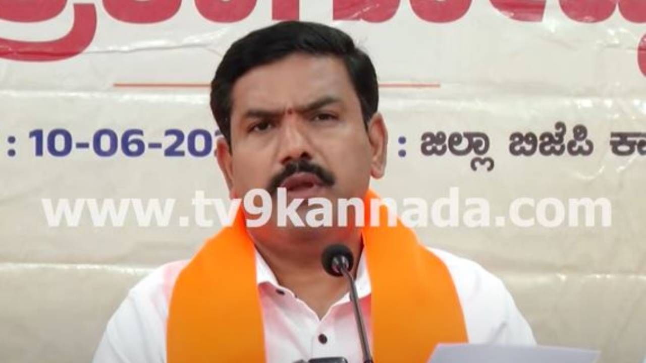 ಅನುಮತಿ ನಿರಾಕರಿಸಿದ್ದರೂ ಸಿಎಂ ಒತ್ತಡದ ಮೇರೆಗೆ ವಿಧಾನ ಸೌಧದ ಬಳಿ ಸತ್ಕಾರ ಆಯೋಜಿಲಾಯಿತು: ವಿಜಯೇಂದ್ರ