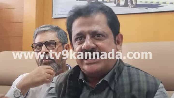 ಕೋಲಾರದಲ್ಲಿ ಬಿಜೆಪಿ ಸರ್ಕಾರ ಬಡವರಿಗೆ ಮನೆ ಕೊಟ್ಟಿದ್ದು ಪ್ರೂವ್ ಆದರೆ ರಾಜಕೀಯ ನಿವೃತ್ತಿ: ಜಮೀರ್ ಅಹ್ಮದ್ ಕೋಲಾರದಲ್ಲಿ ಬಿಜೆಪಿ ಸರ್ಕಾರ ಬಡವರಿಗೆ ಮನೆ ಕೊಟ್ಟಿದ್ದು ಪ್ರೂವ್ ಆದರೆ ರಾಜಕೀಯ ನಿವೃತ್ತಿ: ಜಮೀರ್ ಅಹ್ಮದ್