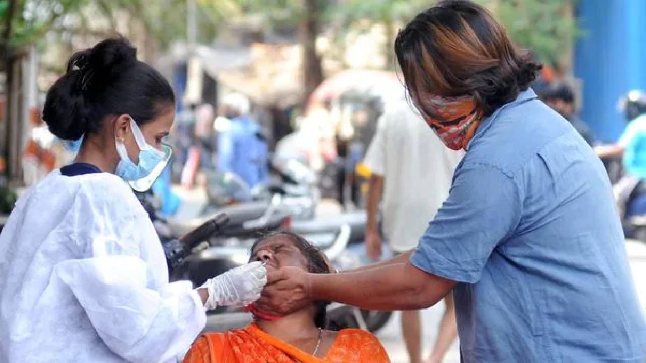 ಭಾರತದಲ್ಲಿ 24 ಗಂಟೆಯಲ್ಲಿ ಕೊರೊನಾ ಸೋಂಕಿನಿಂದ ನಾಲ್ವರು ಸಾವು, 391 ಹೊಸ ಪ್ರಕರಣಗಳು ಪತ್ತೆ ಭಾರತದಲ್ಲಿ 24 ಗಂಟೆಯಲ್ಲಿ ಕೊರೊನಾ ಸೋಂಕಿನಿಂದ ನಾಲ್ವರು ಸಾವು, 391 ಹೊಸ ಪ್ರಕರಣಗಳು ಪತ್ತೆ