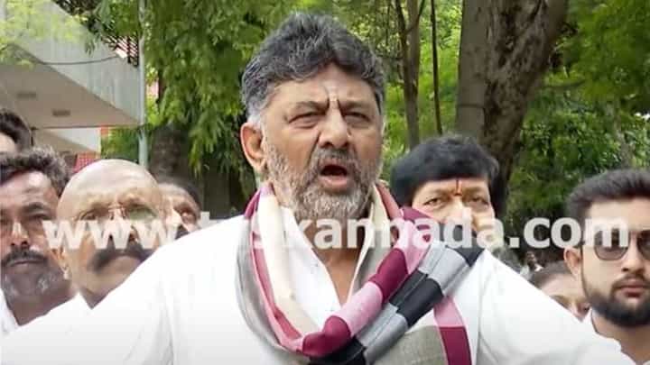 ಐಪಿಎಲ್ ಚಾಂಪಿಯನ್ಶಿಪ್ ಗೆದ್ದಿರುವ ಆರ್ಸಿಬಿಗೆ ಕಾದಿದೆ ಸರ್ಕಾರದಿಂದ ಸತ್ಕಾರ ಮತ್ತು ವಿಕ್ಟರಿ ಪರೇಡ್ ಐಪಿಎಲ್ ಚಾಂಪಿಯನ್ಶಿಪ್ ಗೆದ್ದಿರುವ ಆರ್ಸಿಬಿಗೆ ಕಾದಿದೆ ಸರ್ಕಾರದಿಂದ ಸತ್ಕಾರ ಮತ್ತು ವಿಕ್ಟರಿ ಪರೇಡ್