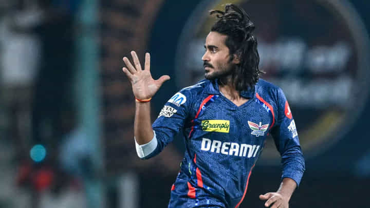 ಸತತ 5 ಎಸೆತಗಳಲ್ಲಿ 5 ವಿಕೆಟ್ ಉರುಳಿಸಿದ ದಿಗ್ವೇಶ್ ರಾಥಿ; ವಿಡಿಯೋ ನೋಡಿ ಸತತ 5 ಎಸೆತಗಳಲ್ಲಿ 5 ವಿಕೆಟ್ ಉರುಳಿಸಿದ ದಿಗ್ವೇಶ್ ರಾಥಿ; ವಿಡಿಯೋ ನೋಡಿ
