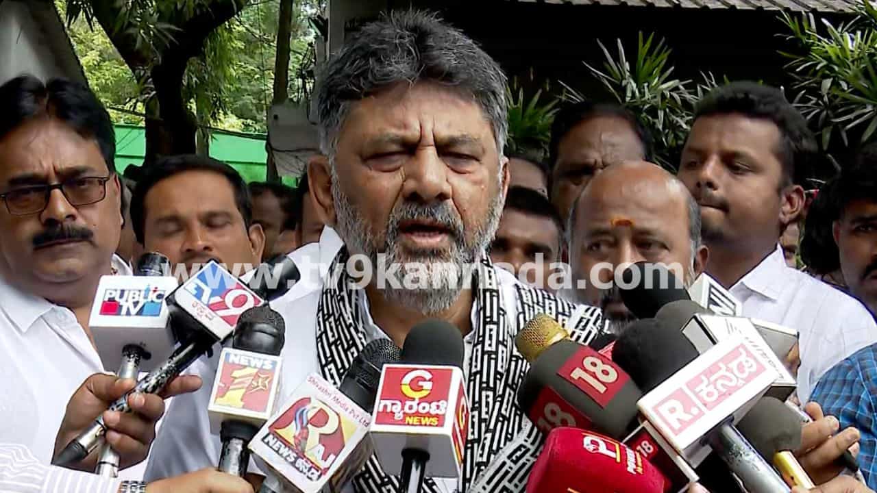 ನಮ್ಮ ಮೆಟ್ರೋ ನಿಲ್ದಾಣಗಳಲ್ಲಿ ಅಮುಲ್ ಉತ್ಪನ್ನ ಮಳಿಗೆಗೆ ಅನುಮತಿ: ಡಿಕೆ ಶಿವಕುಮಾರ್ ಹೇಳಿದ್ದಿಷ್ಟು