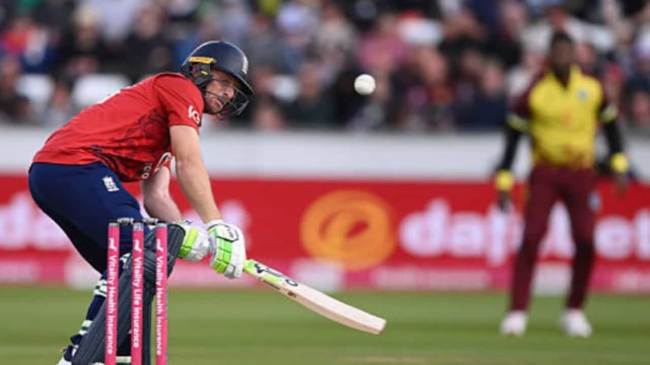 ENG vs WI: ಶತಕ ವಂಚಿತ ಜೋಸ್ ಬಟ್ಲರ್; ವಿಂಡೀಸ್ ವಿರುದ್ಧ ಇಂಗ್ಲೆಂಡ್ಗೆ ಗೆಲುವಿನ ಆರಂಭ ENG vs WI: ಶತಕ ವಂಚಿತ ಜೋಸ್ ಬಟ್ಲರ್; ವಿಂಡೀಸ್ ವಿರುದ್ಧ ಇಂಗ್ಲೆಂಡ್ಗೆ ಗೆಲುವಿನ ಆರಂಭ