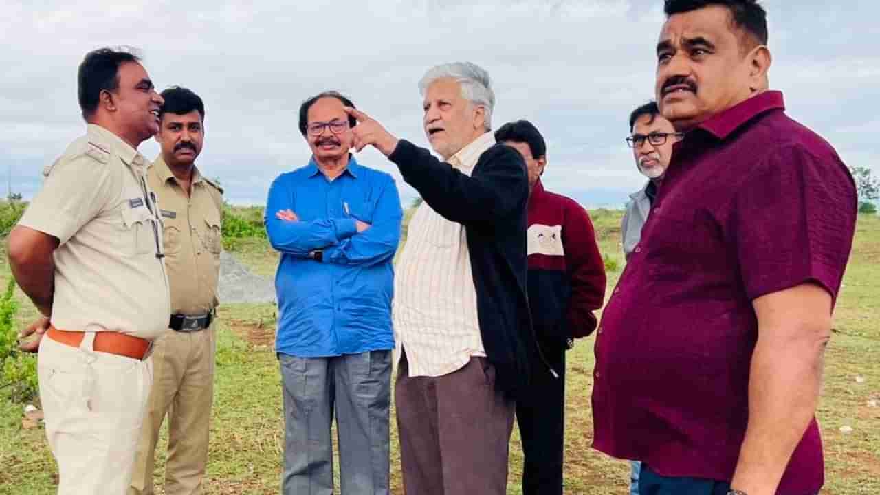 ಚಿತ್ರನಗರಿಗೆ ಚಾಲನೆ, ಮೈಸೂರಿನಲ್ಲಿ ಸ್ಥಳ ವೀಕ್ಷಿಸಿದ ಹಿರಿಯ ನಿರ್ದೇಶಕರು