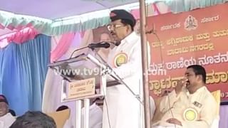 ಬೆಂಗಳೂರು: ರೈಲಿನಡಿ ಬೀಳುತ್ತಿದ್ದವನ ದೇವರಂತೆ ಬಂದು ರಕ್ಷಿಸಿದ ಸಿಬ್ಬಂದಿ, ಇಲ್ಲಿದೆ ವಿಡಿಯೋ
