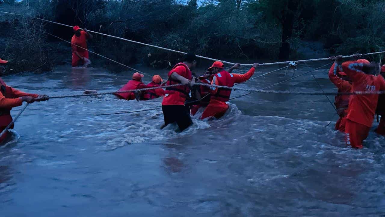 Gujarat Rains: ಗುಜರಾತ್​​ನಲ್ಲಿ ಭಾರೀ ಮಳೆಯಿಂದ 48 ಗಂಟೆಗಳಲ್ಲಿ 22 ಜನ ಸಾವು, ಎನ್​ಡಿಆರ್​ಎಫ್​​ನಿಂದ ರಕ್ಷಣಾ ಕಾರ್ಯಾಚರಣೆ