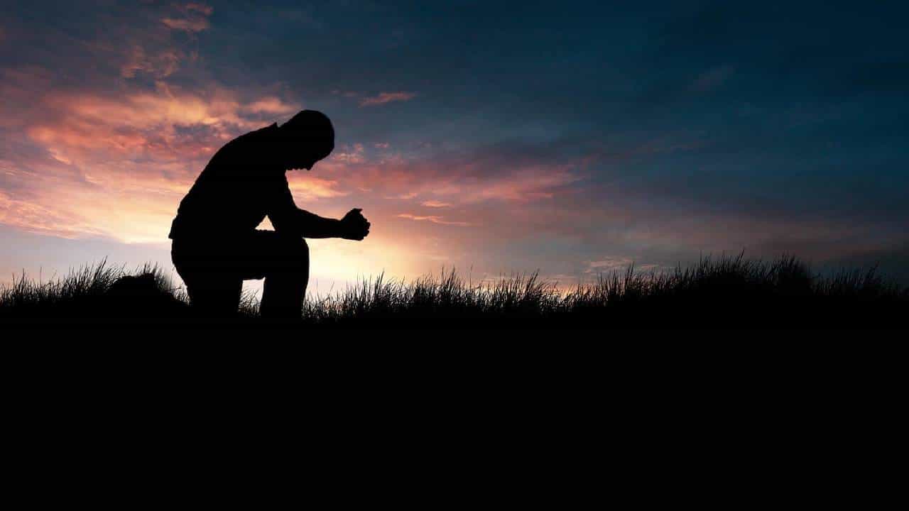 Daily Devotional: ಜೀವನದಲ್ಲಿ ಪದೇ ಪದೇ ಕಷ್ಟ ಯಾಕೆ ಬರುತ್ತೆ? ಇದಕ್ಕೆ ದೇವರೇ ಕಾರಣನಾ?