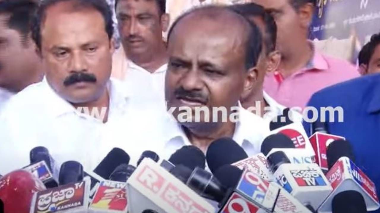 Bengaluru Stampede; ಸಿಎಂ ಮತ್ತು ಡಿಸಿಎಂ ನಡುವಿನ ಪ್ರತಿಷ್ಠೆಯ ಕಾಳಗಕ್ಕೆ ಅಮಾಯಕ ಮಕ್ಕಳು ಬಲಿ: ಕುಮಾರಸ್ವಾಮಿ