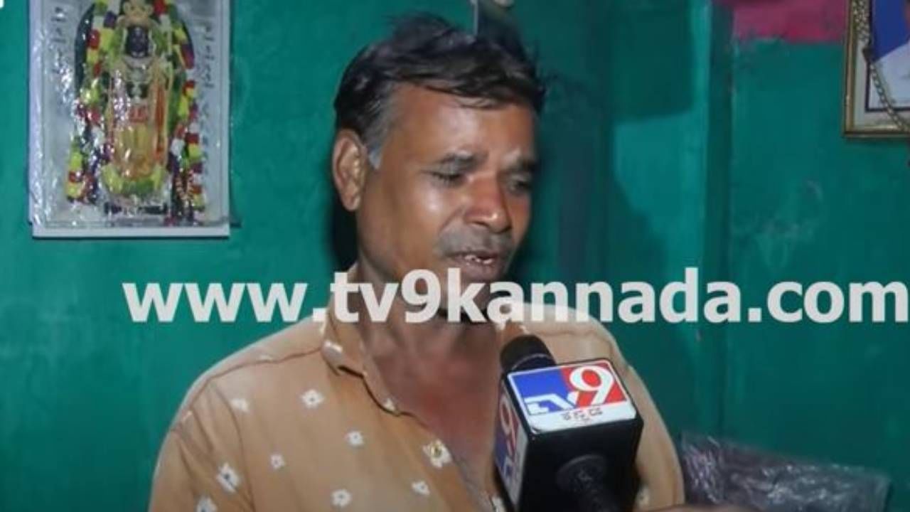 ಹುಬ್ಬಳ್ಳಿಯಲ್ಲಿ ರಾತ್ರಿಯಿಡೀ ಮಳೆಯಿಂದ ಮನೆಯೊಳಗೆ ನುಗ್ಗಿದ ಕೊಳಚೆ ನೀರು; ಊಟವಿಲ್ಲ, ನಿದ್ರೆಯಿಲ್ಲ