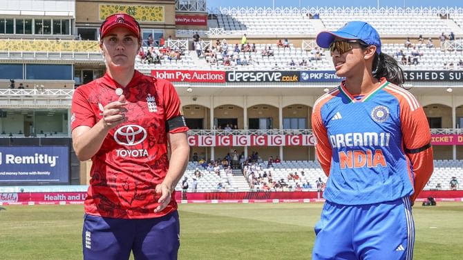 ಹರ್ಮನ್​ಪ್ರೀತ್​ ಕೌರ್​ಗೆ ಇಂಜುರಿ; ಇಂಗ್ಲೆಂಡ್ ವಿರುದ್ಧ ಸ್ಮೃತಿಗೆ ನಾಯಕತ್ವ