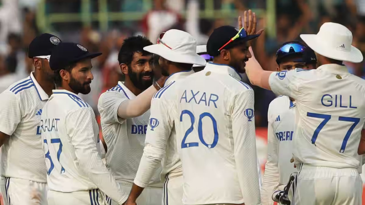 ಇಂಗ್ಲೆಂಡ್ ಪ್ರವಾಸಕ್ಕೆ ಭಾರತ ತಂಡ: ಶುಭ್ಮನ್ ಗಿಲ್ (ನಾಯಕ), ರಿಷಭ್ ಪಂತ್ (ಉಪನಾಯಕ ಮತ್ತು ವಿಕೆಟ್ ಕೀಪರ್), ಯಶಸ್ವಿ ಜೈಸ್ವಾಲ್, ಕೆಎಲ್ ರಾಹುಲ್, ಸಾಯಿ ಸುದರ್ಶನ್, ಅಭಿಮನ್ಯು ಈಶ್ವರನ್, ಕರುಣ್ ನಾಯರ್, ನಿತೀಶ್ ಕುಮಾರ್ ರೆಡ್ಡಿ, ರವೀಂದ್ರ ಜಡೇಜಾ, ಧ್ರುವ್ ಜುರೆಲ್, ಜಸ್ಪ್ರೀತ್ ಬುಮ್ರಾ, ಮೊಹಮ್ಮದ್ ಸಿರಾಜ್, ಪ್ರಸಿದ್ಧ್ ಕೃಷ್ಣ, ಆಕಾಶ್ ದೀಪ್, ಅರ್ಷದೀಪ್ ಸಿಂಗ್ ಮತ್ತು ಕುಲ್ದೀಪ್ ಯಾದವ್.