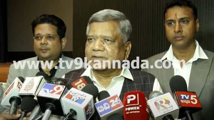 Gujarat Plane Crash; ಪ್ರತೀಕ್ ಬೇರೆ ರಾಜ್ಯದವರಾಗಿದ್ದರೂ ಕರ್ನಾಟದಲ್ಲಿ ಮೆಡಿಕಲ್ ಓದಿದ್ದರು: ಜಗದೀಶ್ ಶೆಟ್ಟರ್ Gujarat Plane Crash; ಪ್ರತೀಕ್ ಬೇರೆ ರಾಜ್ಯದವರಾಗಿದ್ದರೂ ಕರ್ನಾಟದಲ್ಲಿ ಮೆಡಿಕಲ್ ಓದಿದ್ದರು: ಜಗದೀಶ್ ಶೆಟ್ಟರ್