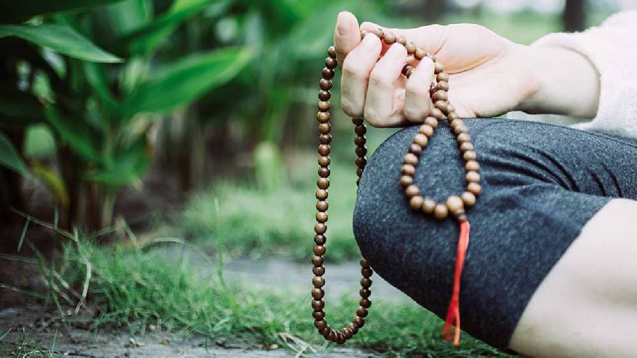 Benefits of Japa: ಜಪ ಮಾಡುವುದರಿಂದ ಎಷ್ಟೆಲ್ಲಾ ಪ್ರಯೋಜನಗಳಿವೆ ಎಂದು ತಿಳಿದಿದೆಯೇ?