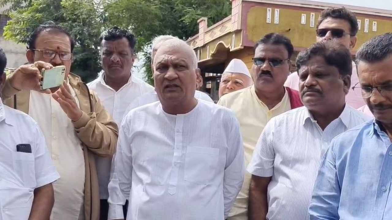 ಬಿಆರ್ ಪಾಟೀಲ್ ಬೆನ್ನಲ್ಲೇ ಶಾಸಕ ರಾಜು ಕಾಗೆ ಹೊಸ ಬಾಂಬ್: ತಮ್ಮದೇ ಸರ್ಕಾರದ ವಿರುದ್ಧ ಅಸಮಾಧಾನ ಬಿಆರ್ ಪಾಟೀಲ್ ಬೆನ್ನಲ್ಲೇ ಶಾಸಕ ರಾಜು ಕಾಗೆ ಹೊಸ ಬಾಂಬ್: ತಮ್ಮದೇ ಸರ್ಕಾರದ ವಿರುದ್ಧ ಅಸಮಾಧಾನ