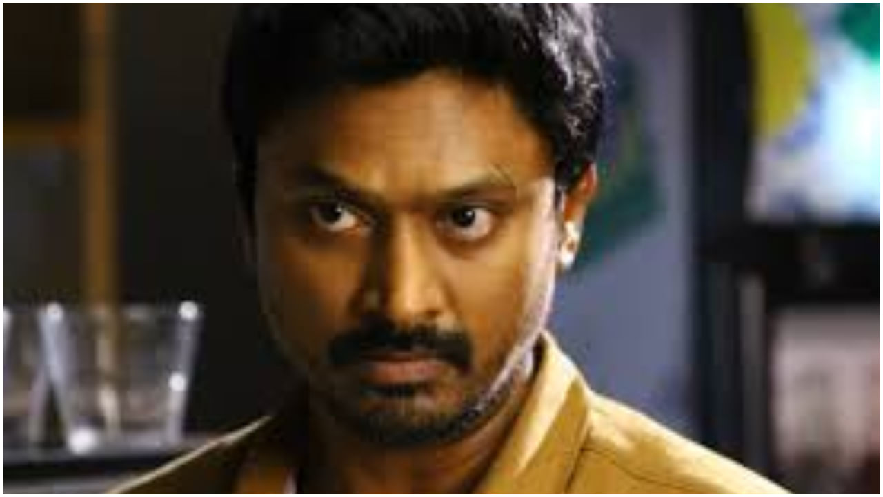 ಡ್ರಗ್ ಕೇಸ್ನಲ್ಲಿ ಮತ್ತೋರ್ವ ಹೀರೋ ಅರೆಸ್ಟ್; ಬೆಳೆಯುತ್ತಲೇ ಇದೆ ಪಟ್ಟಿ ಡ್ರಗ್ ಕೇಸ್ನಲ್ಲಿ ಮತ್ತೋರ್ವ ಹೀರೋ ಅರೆಸ್ಟ್; ಬೆಳೆಯುತ್ತಲೇ ಇದೆ ಪಟ್ಟಿ