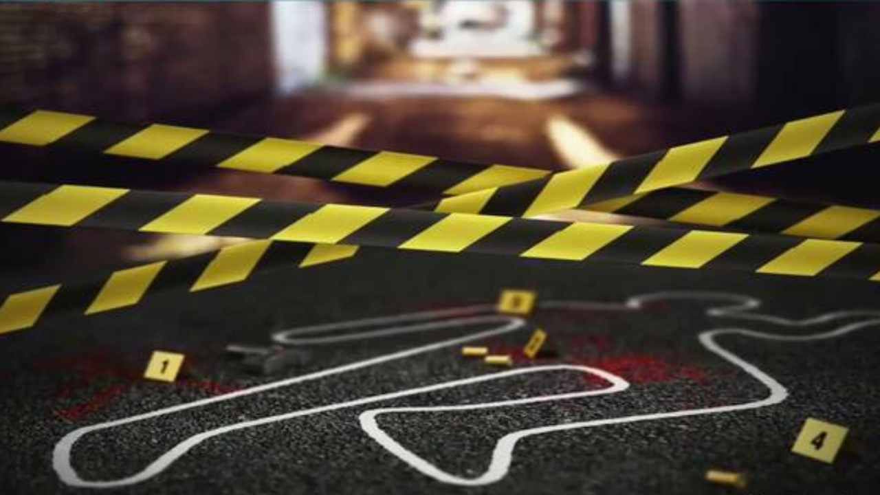 ಬೆಂಗಳೂರಿನಲ್ಲಿ ಮಹಿಳೆಯ ಭಯಾನಕ ಕೊಲೆ: ಶವವನ್ನ ಮೂಟೆಕಟ್ಟಿ ಕಸದ ಲಾರಿಯಲ್ಲಿಟ್ಟು ಪರಾರಿ