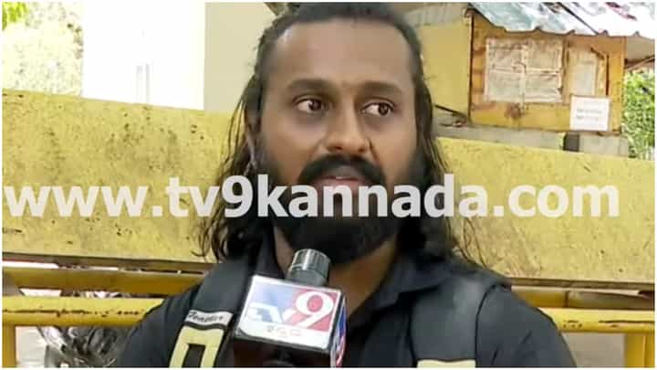 ‘ಆಡಿಯೋ ಮೂಲಕ ನನ್ನ ನಾಶ ಮಾಡಿದರು’; ಜೈಲಿನಿಂದ ಹೊರ ಬಂದ ಮಡೆನೂರು ಮನು ಮೊದಲ ರಿಯಾಕ್ಷನ್ ‘ಆಡಿಯೋ ಮೂಲಕ ನನ್ನ ನಾಶ ಮಾಡಿದರು’; ಜೈಲಿನಿಂದ ಹೊರ ಬಂದ ಮಡೆನೂರು ಮನು ಮೊದಲ ರಿಯಾಕ್ಷನ್