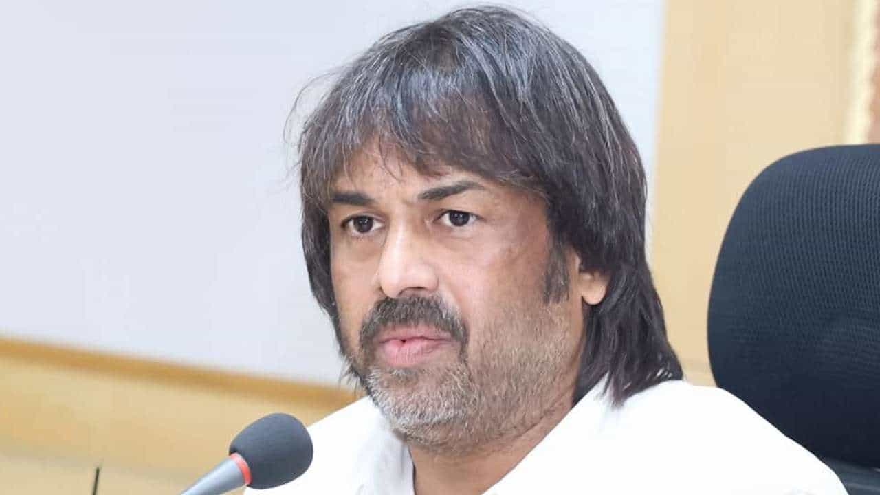 ಸರ್ಕಾರಿ ಶಾಲೆ ಹಾಜರಾತಿ , ಶಿಕ್ಷಕರ ನೇಮಕಾತಿ ಬಗ್ಗೆ ಬಿಗ್ ಅಪ್ಡೇಟ್ ನೀಡಿದ ಶಿಕ್ಷಣ ಸಚಿವ ಸರ್ಕಾರಿ ಶಾಲೆ ಹಾಜರಾತಿ , ಶಿಕ್ಷಕರ ನೇಮಕಾತಿ ಬಗ್ಗೆ ಬಿಗ್ ಅಪ್ಡೇಟ್ ನೀಡಿದ ಶಿಕ್ಷಣ ಸಚಿವ