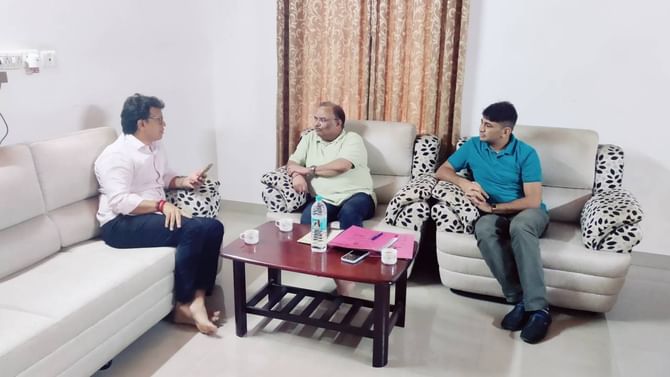 ಹಿಂದೂಗಳ ಮನೆಗೆ ಭೇಟಿ: ಮಂಗಳೂರು ಪೊಲೀಸರ ವಿರುದ್ಧ ತನಿಖೆಗೆ NHRC ಆದೇಶ ಹಿಂದೂಗಳ ಮನೆಗೆ ಭೇಟಿ: ಮಂಗಳೂರು ಪೊಲೀಸರ ವಿರುದ್ಧ ತನಿಖೆಗೆ NHRC ಆದೇಶ